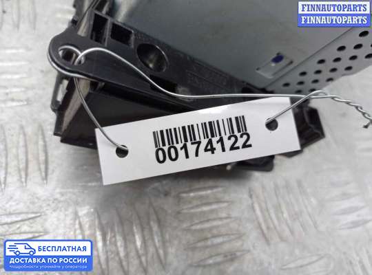 Магнитола на Mercedes-Benz C (W204)