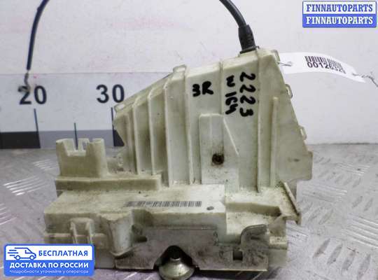 Замок боковой двери на Mercedes-Benz ML (W164)