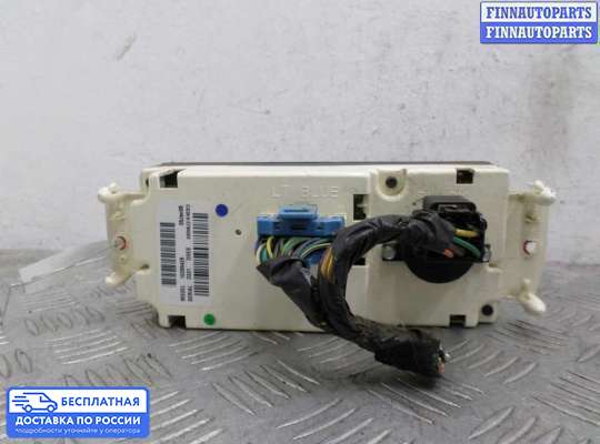 Блок управления печкой на Chevrolet Trailblazer I (GMT800)