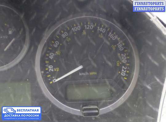 Щиток приборов на Land Rover Freelander II