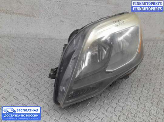 Фара передняя на Mercedes-Benz GLK (X204)