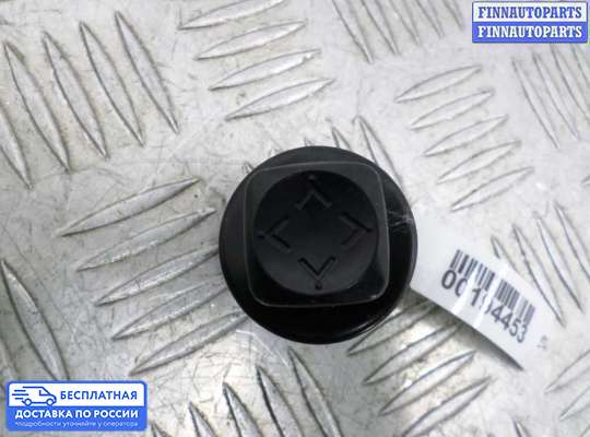 Кнопки на Infiniti Q50 (V37)