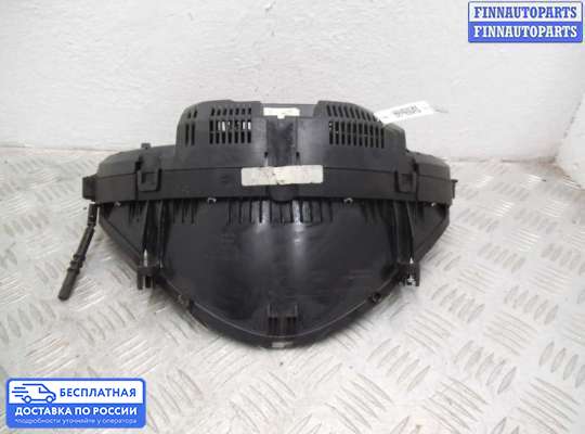 Щиток приборов на Mercedes-Benz E (W211)