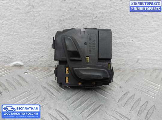 Кнопки на Mercedes-Benz C (W204)