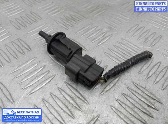Датчик педали тормоза (лягушка) на Subaru Forester I (SF)