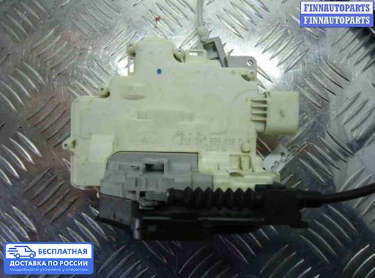 Замок боковой двери на Audi Q7 (4L)