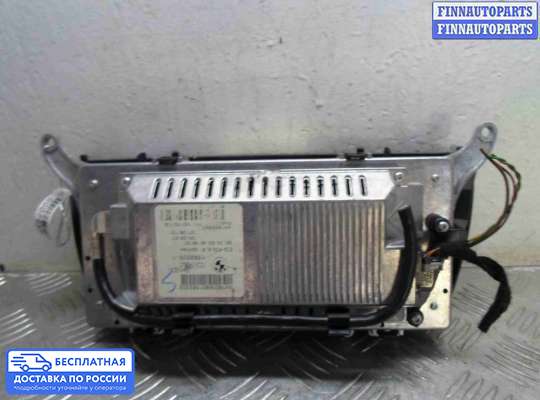 Дисплей бортового компьютера на BMW X5 (E70)