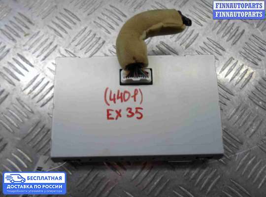 Дисплей бортового компьютера на Infiniti EX / QX50 (J50)