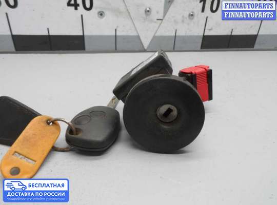 Замок зажигания с ключом на Renault Duster