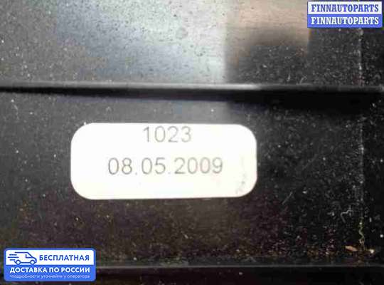 Дисплей бортового компьютера на Mercedes-Benz S (W221)