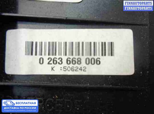 Дисплей бортового компьютера на Mercedes-Benz S (W221)