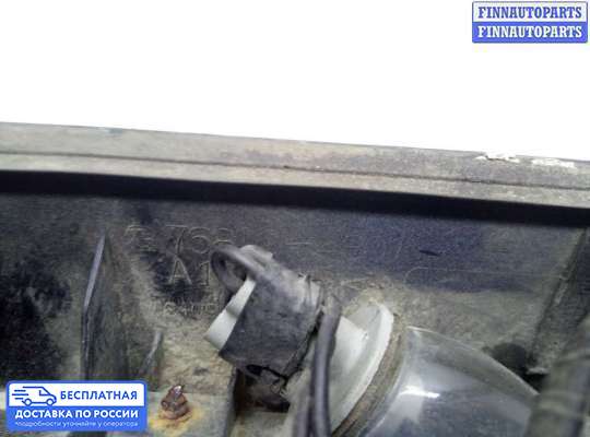 Планка подсветки номера на Lexus RX I (XU10)