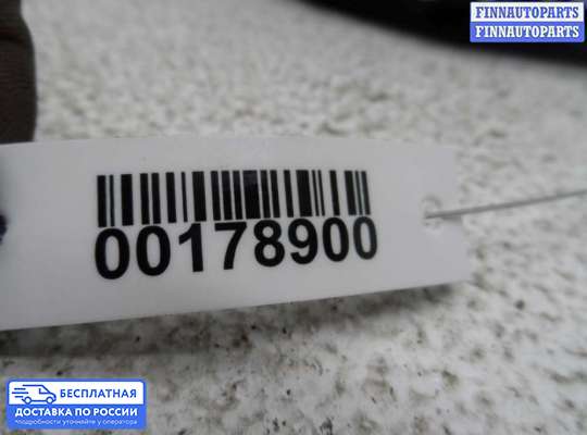 Замок боковой двери на Toyota Harrier II (U30W)