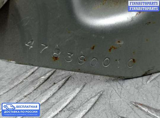 Петля крышки багажника на Dodge Neon II