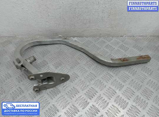 Петля крышки багажника на Dodge Neon II