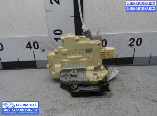 Замок боковой двери на Audi Q7 (4L)
