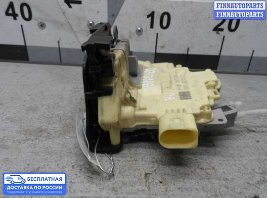 Замок боковой двери на Audi Q7 (4L)