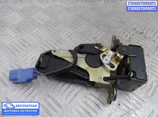 Замок багажника на Toyota Matrix I (E13)