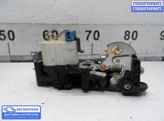 Замок боковой двери на Chevrolet Trailblazer I (GMT800)