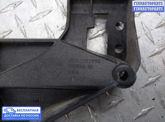 Кронштейн крепления крыла на BMW X5 (E70)