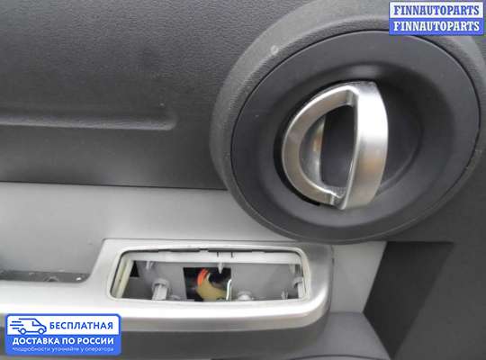 Замок боковой двери на Dodge Nitro