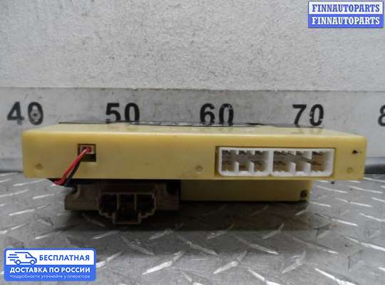 Блок управления печкой на Mazda 323 (BA) 323C/ 323F/ 323S/ 323P
