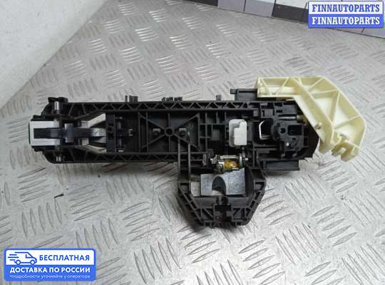 Ручка двери наружная на Mercedes-Benz C (W204)