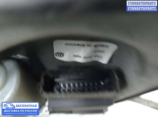 Стеклоподъемник электрический на Volkswagen Jetta V (1K)