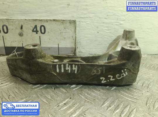 Кронштейн прочее на Mercedes-Benz GLK (X204)