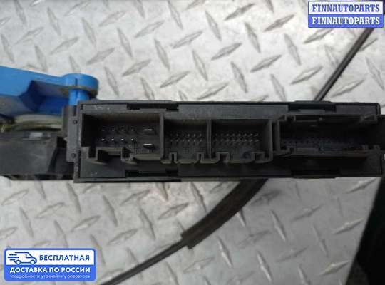 Стеклоподъемник электрический на Volkswagen Touareg I (7L)