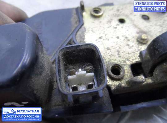 Замок боковой двери на Jeep Cherokee II / Liberty (KJ)