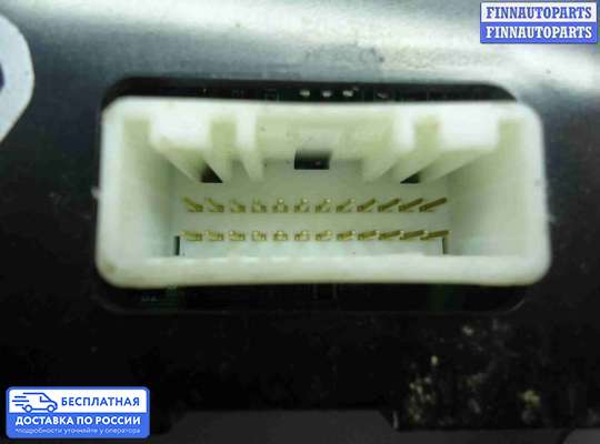 Дисплей бортового компьютера на Nissan Murano I (Z50)