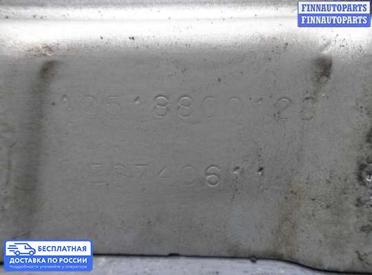 Петля капота на Mercedes-Benz ML (W164)