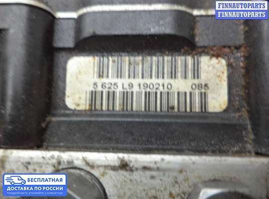 Блок ABS на Audi Q5 (8R)