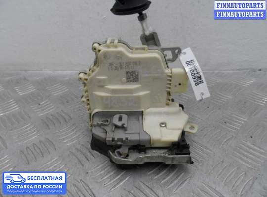 Замок боковой двери на Audi A6 (C7)