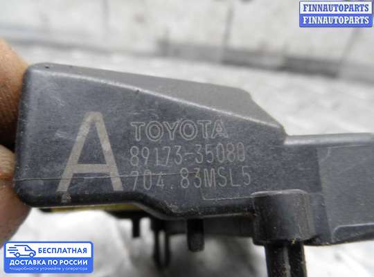 Датчик удара (Airbag) на Toyota Yaris P9