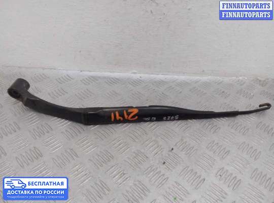 Поводок дворника на Infiniti Q50 (V37)