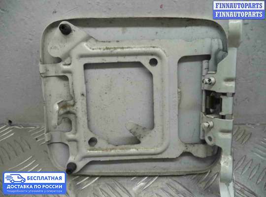 Лючок бензобака на Nissan Pathfinder IV (R52)