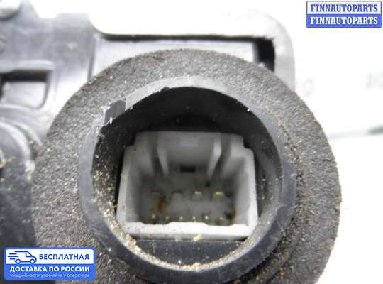 Замок боковой двери на Lexus GS III (S190)