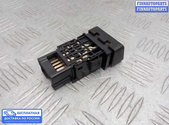 Кнопка аварийной остановки на Infiniti QX56 (JA60)