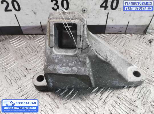 Кронштейн ДВС (лапа) на BMW 7 (F01/F02)