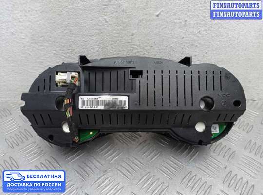 Щиток приборов на Mercedes-Benz GL (X164)