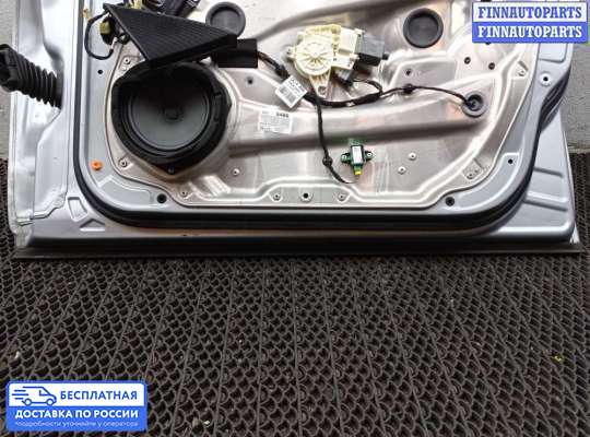 Замок боковой двери на Mercedes-Benz C (W204)