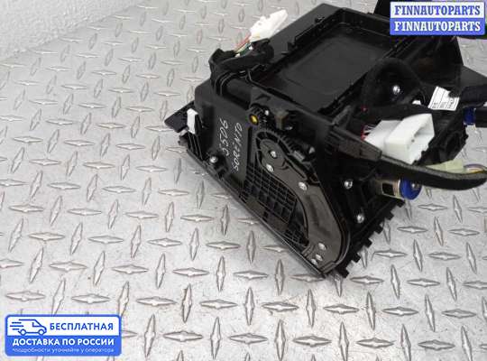 Бардачок (вещевой ящик) на Kia Sorento III (UM)