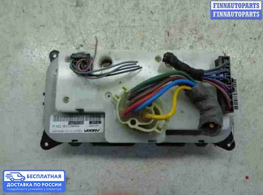 Блок управления печкой на Jeep Cherokee II / Liberty (KJ)