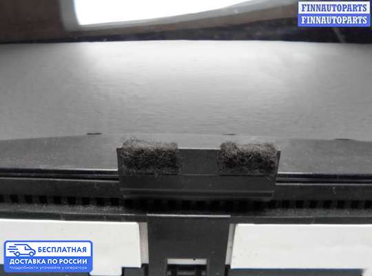 Щиток приборов на Mercedes-Benz S (W221)