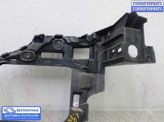 Кронштейн бампера на Volkswagen Touareg II (7P)