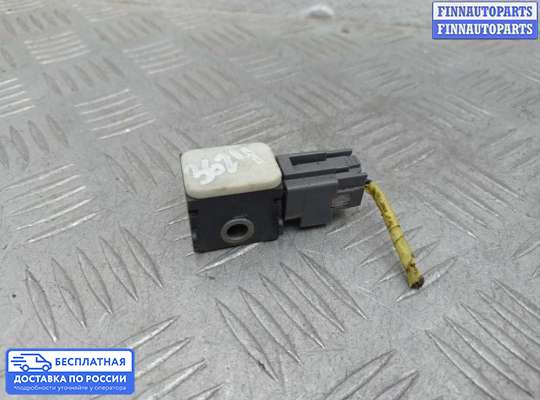 Датчик удара (Airbag) на Hyundai Santa Fe II (CM)
