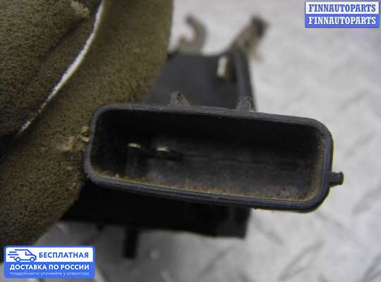 Замок боковой двери на Infiniti G (V36)