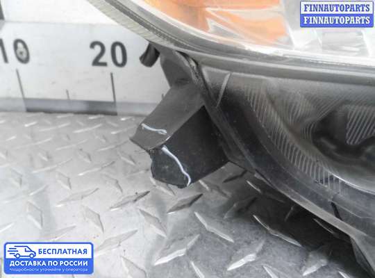 Фара передняя на Toyota Venza (GV10)